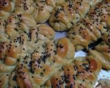 Foto langkah ke 6 dari resep Roti Green Tea isi Pisang 1x Proofing sangat lembut.