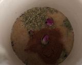 A picture of step 1 of Rose chai masala.