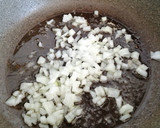 Foto del paso 3 de la receta: Emperador en salsa de aceitunas