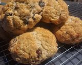 Une image de l'étape 5 de Scone cranberries chocolat blanc.