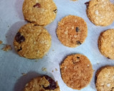Foto del paso 5 de la receta: Galletitas de avena, coco y frutos secos