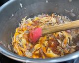 Pikáns szójapörkölt recept fázis 3 fotója