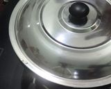 A picture of step 6 of Aamnarikel sondesh.