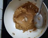 A picture of step 3 of Punjabi pinni ladoo.