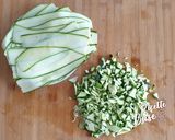 Foto del passaggio 4 della ricetta Involtini di Zucchine ripieni