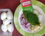 Foto langkah ke 1 dari resep Telur Kecap Versi Anak Kost.