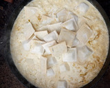 Foto del paso 5 de la receta: Raviolones (al disco) con salsa de crema y camarones