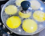 Foto langkah ke 11 dari resep Bika Ambon Mini Kuning Telor Teflon Ala Tintin.