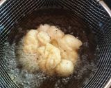 A picture of step 2 of Vegetarian satay.