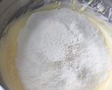 Foto langkah ke 4 dari resep Bolu Mocca Meses Khas Medan Belanda Tiptop Duplikasi.