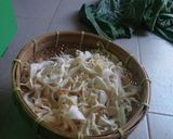 Foto langkah ke 1 dari resep Orak-arik Kerang Jamur dan Petai.