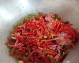 A picture of step 4 of Fried Rice 🌾🌾.