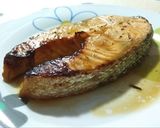 Foto del paso 2 de la receta Salmón con salsa de soja y miel al horno