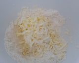 Foto del paso 2 de la receta Cuernitos de membrillo casero