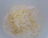 Foto del paso 2 de la receta: Cuernitos de membrillo casero