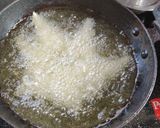 A picture of step 3 of Jain Samosa.