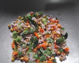 A picture of step 2 of Suji Upma.