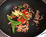 豚肉鮮蔬炒泡麵的食譜步驟3照片