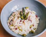 Foto del paso 5 de la receta Risotto de espárragos trigueros y Cecina