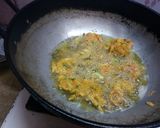 A picture of step 3 of Vegetable pakora.