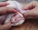 Foto langkah ke 2 dari resep Ayam Kodok Anniversary.