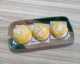 Hình bước làm 4 của món Bánh nếp khoai lang nhân Cheddar phủ dừa sấy
