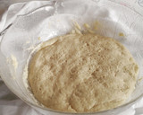 Foto del paso 2 de la receta: Coca de San Juan de Naranja confitada, crema pastelera y piñones