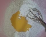 Foto langkah ke 1 dari resep Lemon Cream Cheese Muffins.