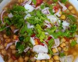 A picture of step 2 of Chole ki chat.