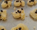 Foto langkah ke 5 dari resep Maizena Cookies.
