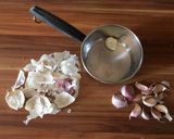 Foto del passaggio 1 della ricetta 31 • Salsa di acciughe per topinambur e altre verdure crude