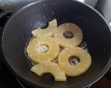 Foto del paso 6 de la receta: Solomillos de pavo con manzana y piña