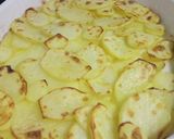 Foto del paso 5 de la receta: Bacalao al horno con base de patatas