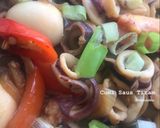 Foto langkah ke 7 dari resep Cumi Saus Tiram Telur Puyuh.