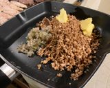A picture of step 4 of Spicy Semi-Duxelle.