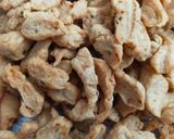 Foto langkah ke 3 dari resep Keripik Bawang Gunting Sourdough.