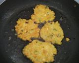Foto langkah ke 3 dari resep Bakwan Jagung Wortel.