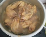 Foto langkah ke 2 dari resep Ayam goreng kremes.