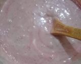 A picture of step 2 of Strawberry Cream Cake.