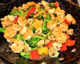 A picture of step 2 of Stir-Fried Shrimp with Vegetables and Oyster Sauce, Jon Style.