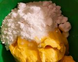Foto langkah ke 1 dari resep Butter cookies telur asin.