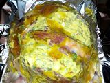 Bola de lomo de cerdo agridulce con ensalada