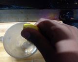 A picture of step 1 of Pink lime juice.