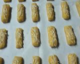 Foto langkah ke 7 dari resep Kastengel keju renyah tanpa cetakan.