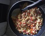 A picture of step 8 of Scrambled eggs with vegetables & potatoes.