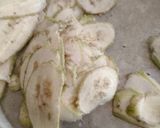 A picture of step 1 of Homemade Raw banana chips.