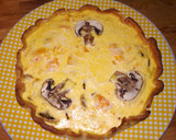 Foto del paso 8 de la receta: Quiche cremosa del campo y del mar