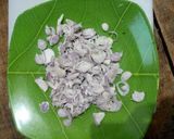Foto langkah ke 3 dari resep Bawang goreng kriuk renyah gurih.