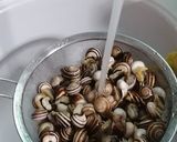 Foto del paso 2 de la receta: Cabrillas en tomate fáciles