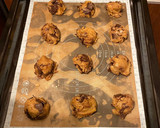 Foto del paso 8 de la receta: Cookies con chispas de chocolate rápidas